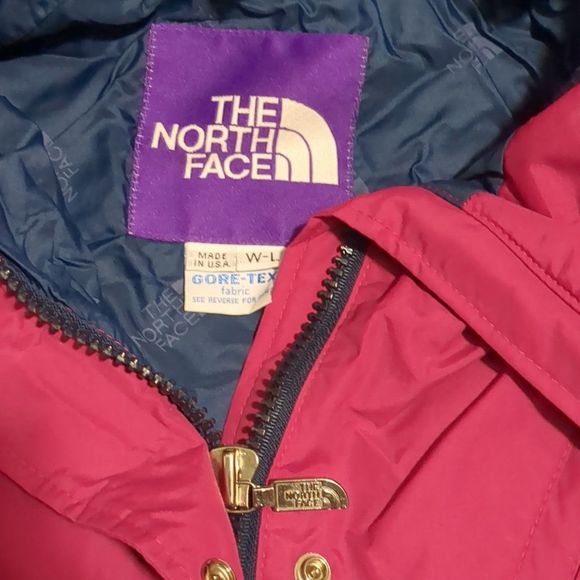 Vintage Gore-Tex The North Face Magenta Jacket - Picture 2 of 7